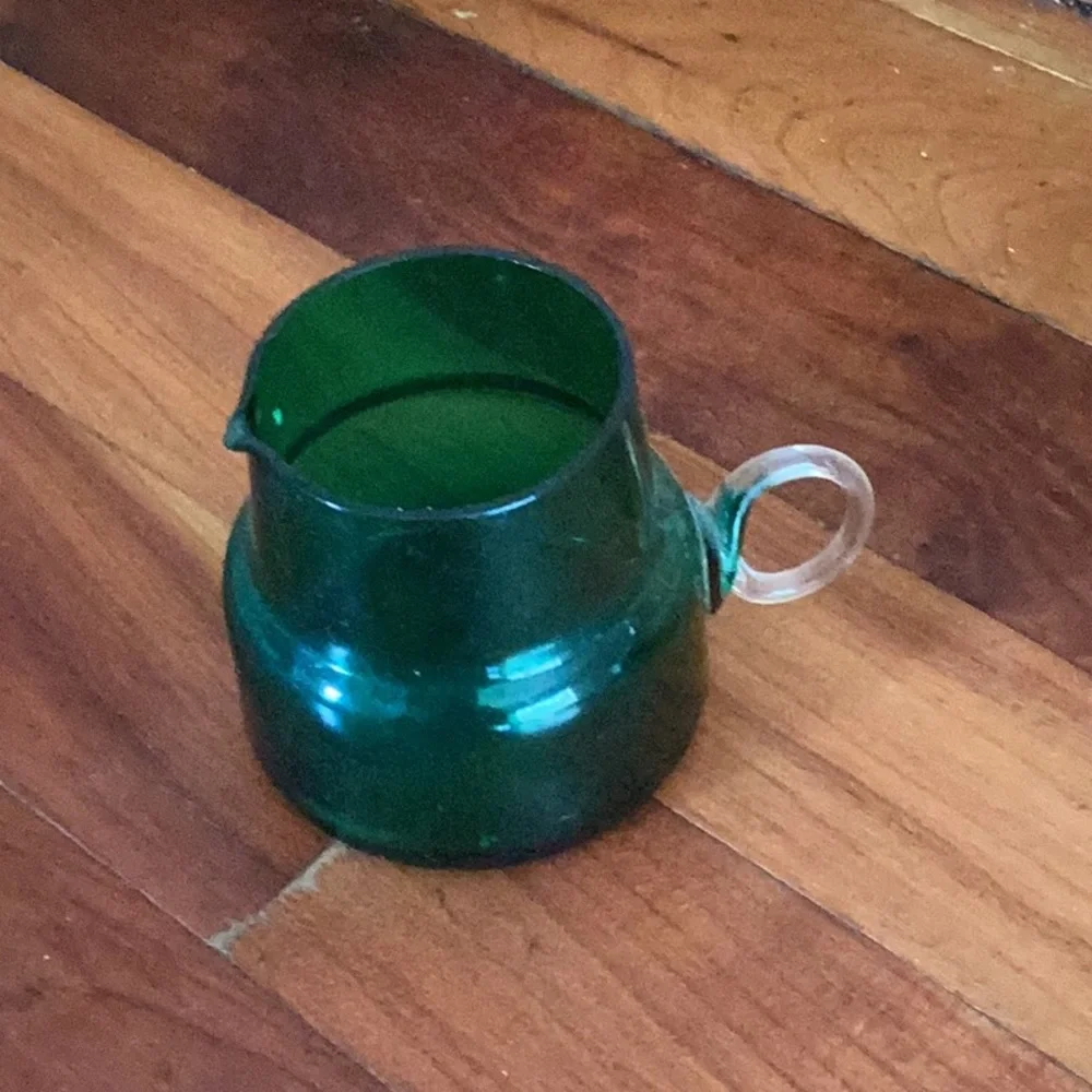 Mid-century Modern Royal Parakeet CREAMER VNVC